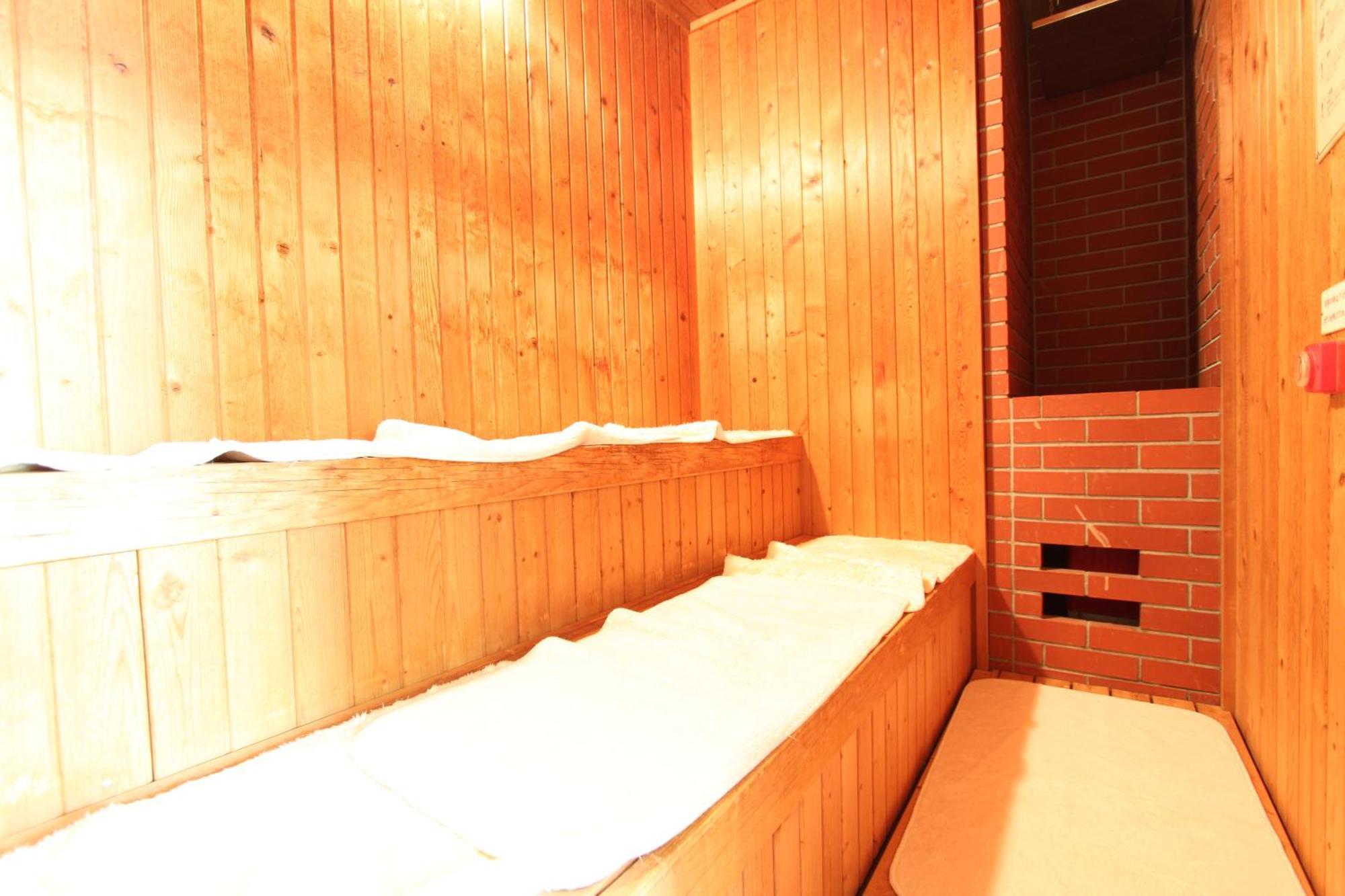Route-inn Ekimae 3*